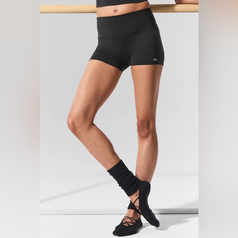 3" ALO Softsculpt High-Waist Precision Short